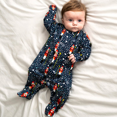 Nutcracker print cotton Sleepsuit