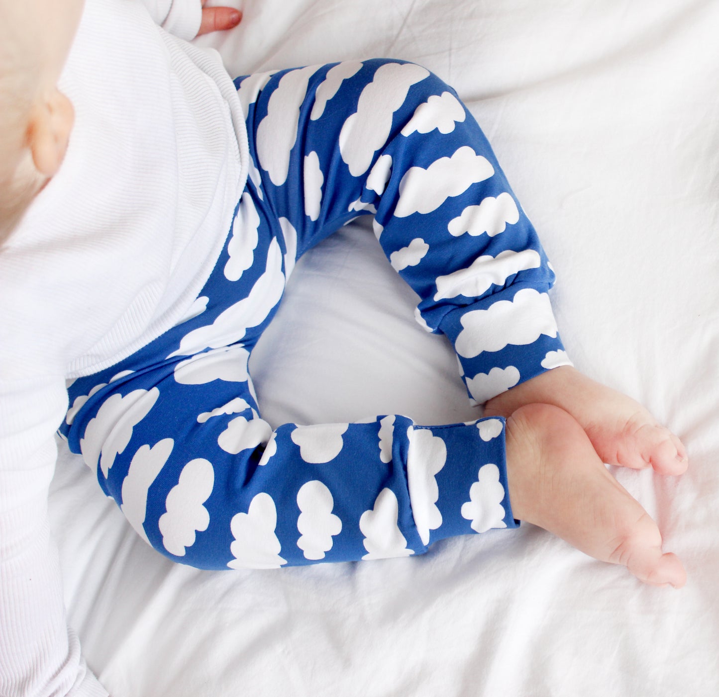 Blue Cloud Print Baby Leggings - Fred & Noah