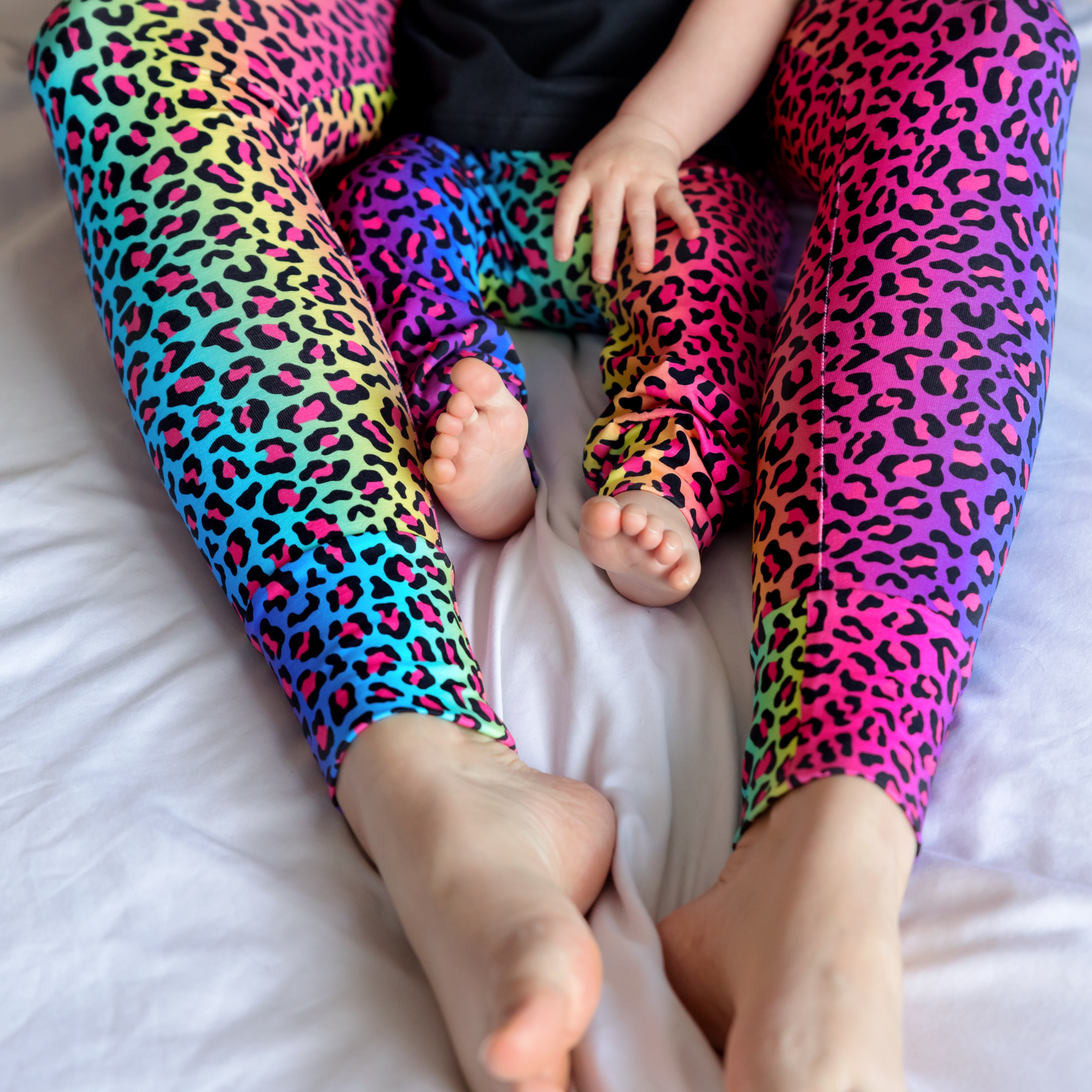 Blue Leopard Leggings - Neon – peace-lover